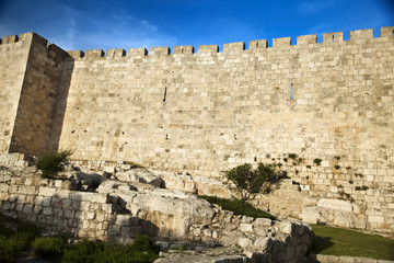 Fototapeta na wymiar Old Jerusalem City Wall