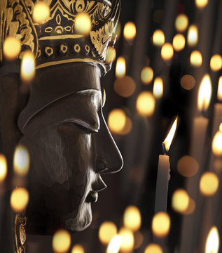 Statue de bouddha