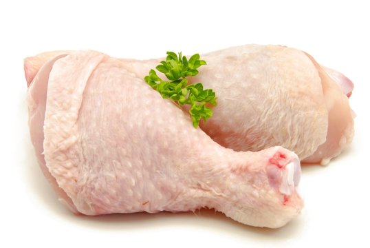 Carne de pollo cruda