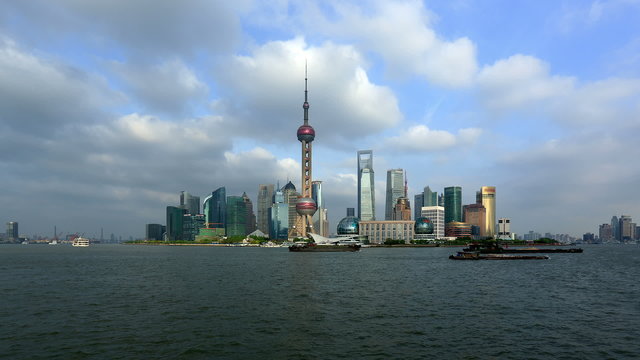 Shanghai skyline, time lapse.