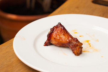 Grilled chicken wings