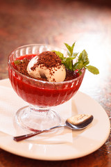 summer strawberry dessert