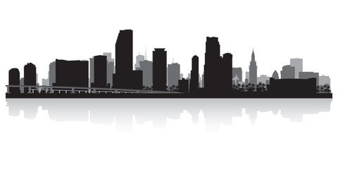 Naklejka premium Sylwetka panoramę miasta Miami