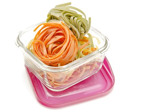 Nidos de pasta italiana al huevo