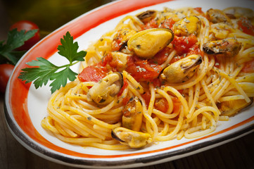 Pasta e cozze - Pasta and mussels