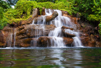 Fototapeta na wymiar Waterfall in deep rain forest