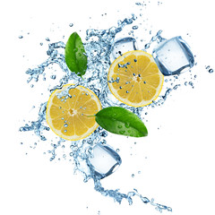 Lemons in water splash