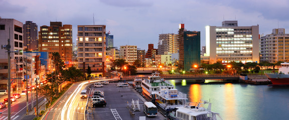 Naklejka premium Naha, Okinawa, Japan Cityscape at Tomari Port