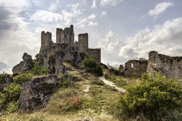 Fototapeta na wymiar Zamek Rocca Calascio, Abruzja, Włochy