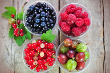 Fresh berries