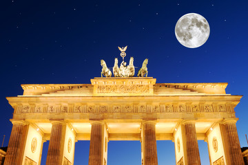 brandenburger tor with stars and moon © sp4764