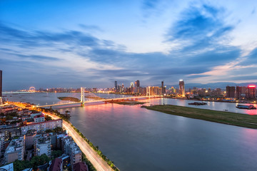 Naklejka premium the night of modern bridge,