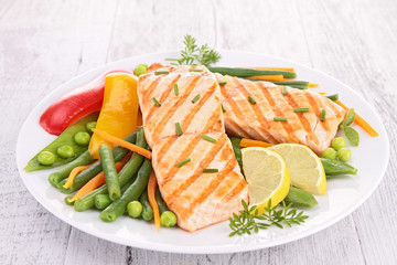grilled salmon and vegetable