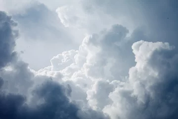 Selbstklebende Fototapete Himmel Dramatischer Himmel mit stürmischen Wolken