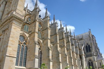 eglise &agrave; chalons en champagne