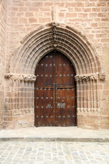 Fototapeta na wymiar Iglesia de Santa Catalina, church in Cirauqui, Navarre, Spain