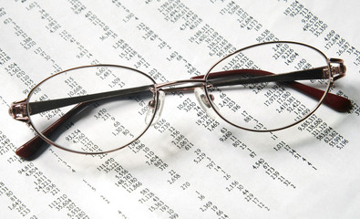eyeglasses on account document