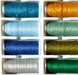 Embroidery yarn bobbins