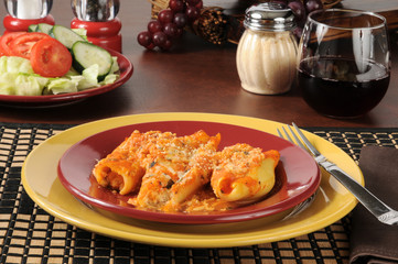 Pasta shells stuffed with ricotta cheese