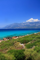 Fototapeta na wymiar Piękny krajobraz z tourquoise morza