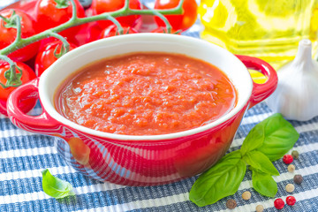 Tomato sauce