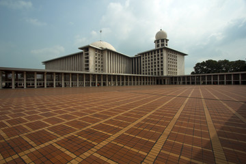 istiqlal mosque, jakarta, indonesia