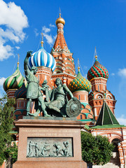 Fototapeta na wymiar Pomnik Minina i Pozharsky w Moskwie, Rosja