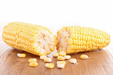 corn on wood © M.studio