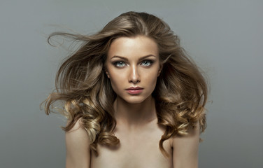 Naklejka premium Natural girl with natural make up. Make up for every woman