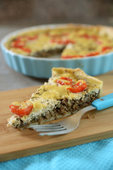 Quiche mit Sojahack,Tomaten und Hefeschmelz