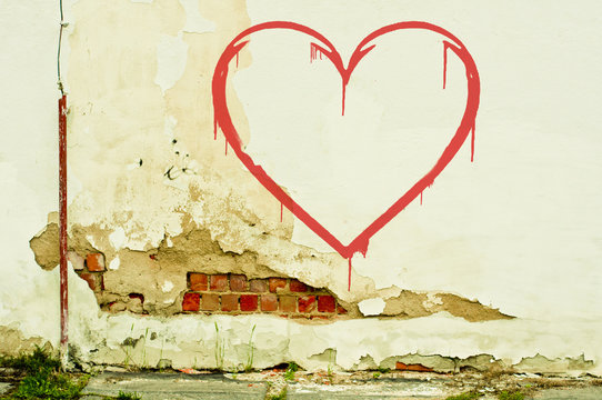heart on old wall