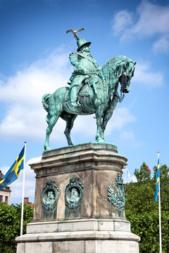 König Karl X Gustav Statue auf dem Stortorget Platz in Malmö