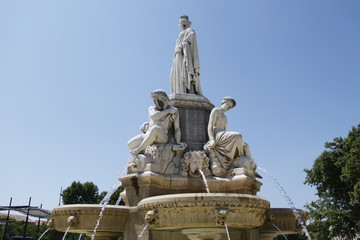 Fontaine Pradier &agrave; N&icirc;mes