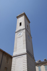 Tour de l'horloge &agrave; N&icirc;mes