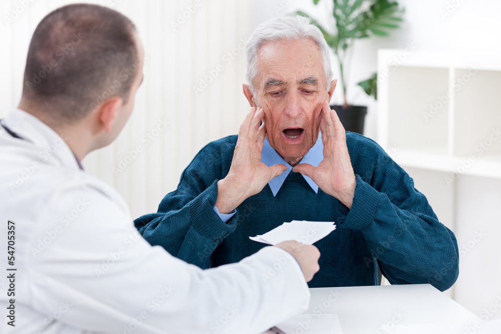 Wall mural shocked patient