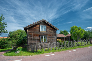 Fototapeta na wymiar Traditional house in the Swedish folklore district Dalecarlia