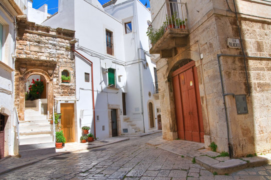 Alleyway. Putignano. Puglia. Italy.
