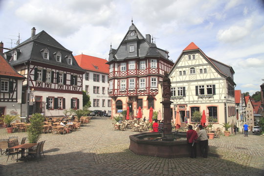 Heppenheim, Marktplatz, Marienbrunnen