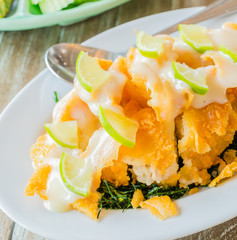 Steamed Chicken with lemon
