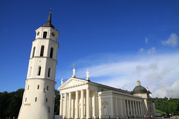 Fototapeta na wymiar Katedra w Wilnie