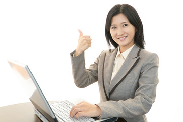 ガッツポーズのOL