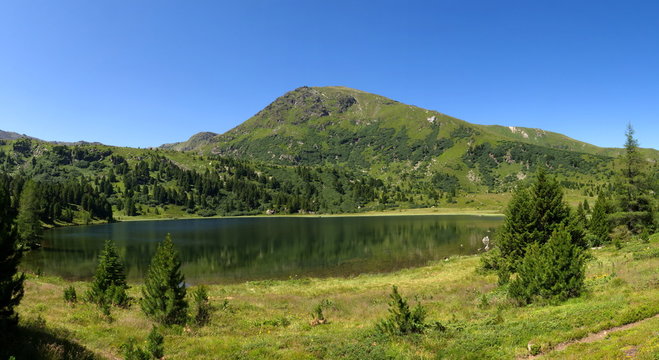 Grosser Winterleitensee in den Seetaler Alpen / Steiermark