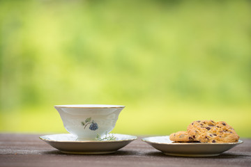 Coffee and cookie outside