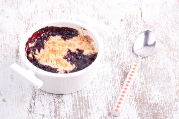 cherry crumble