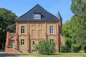 Fototapeta na wymiar Damenhaus im Kloster Dobbertin (Mecklenburg)