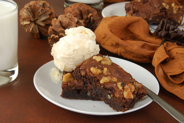 Chocolate fudge brownies with nuts