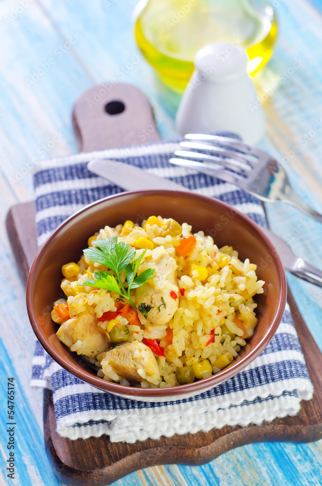 Sticker rice with meat and vegetables