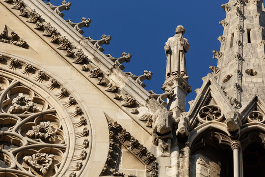 Notre Dame Cathedral sculpture detail