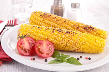 grilled corn © M.studio