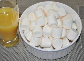 Marshmallow and juice